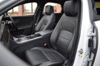 USED 2018 67 JAGUAR XF 3.0 V6 S Saloon 4dr Petrol Auto Euro 6 (s/s) (380 ps) 1 OWNER / HUGE SPEC / PAN ROOF