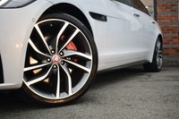 USED 2018 67 JAGUAR XF 3.0 V6 S Saloon 4dr Petrol Auto Euro 6 (s/s) (380 ps) 1 OWNER / HUGE SPEC / PAN ROOF