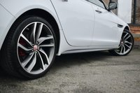 USED 2018 67 JAGUAR XF 3.0 V6 S Saloon 4dr Petrol Auto Euro 6 (s/s) (380 ps) 1 OWNER / HUGE SPEC / PAN ROOF