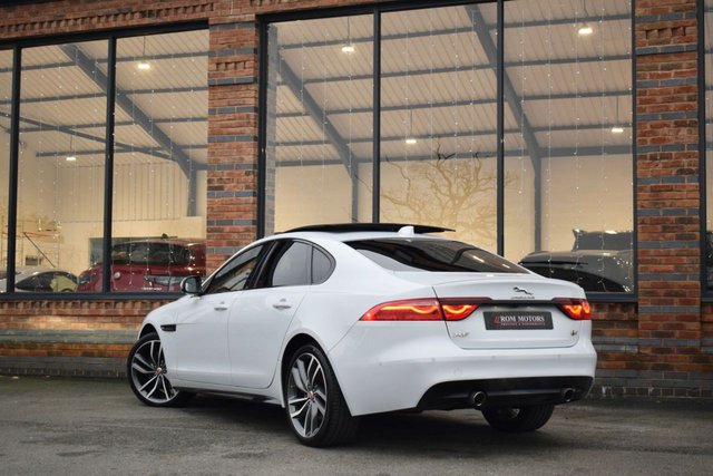 2018 Jaguar Xf 3L S 4dr - Photo 8
