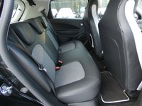 USED 2020 70 RENAULT ZOE R135 52kWh GT Line 5d Electric Auto (i, Rapid Charge) (134 bhp) FULL RENAULT SERVICE HISTORY, 1 OWNER FROM NEW, SAT NAV, APPLE CARPLAY / ANDROID AUTO, REVERSING CAMERA, FRONT & REAR PARKING SENSORS WITH DISPLAY, DAB RADIO, BLUETOOTH, KEYLESS ENTRY & START, &frac12; LEATHER INTERIOR, ELECTRIC FOLDING HEATED MIRROR, DIGITAL DASH, BLIND SPOT WARNING, LANE DEPARTURE WARNING, LANE KEEP ASSIST, CRUISE CONTROL & SPEED LIMITER, LED LIGHTS, 16 INCH ALLOYS, LEATHER MFSW, AUTO LIGHTS & WIPERS, CLIMATE CONTROL, AUX & USB PORTS, ILLUMINATING VANITY MIRRORS, ISO FIX