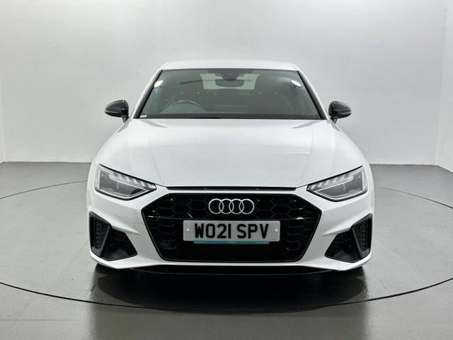 2021 Audi A4 - Photo 3