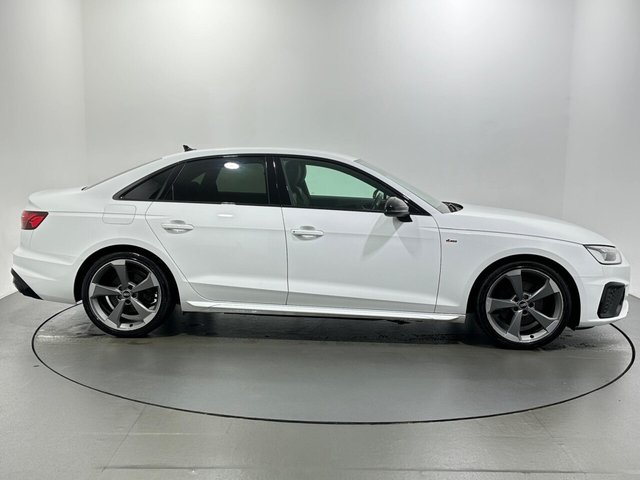 2021 Audi A4 - Photo 9