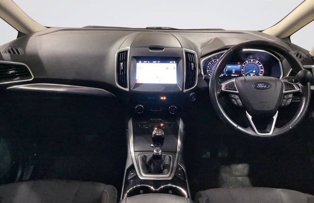 2017 Ford S-Max - Photo 2