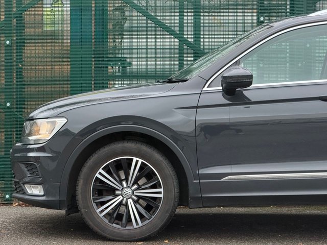 2017 VOLKSWAGEN TIGUAN 2.0 TDI SE Navigation SUV 5dr Diesel Manual Euro 6 (s/s) (150 ps) - Photo 11