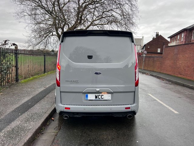 2023 Ford Transit Custom 2L Limited 5dr - Photo 11