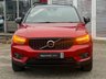 USED 2020 70 VOLVO XC40 1.5 T3 R-Design SUV 5dr Petrol Auto Euro 6 (s/s) (163 ps) Finished in FUSION RED MET with contrasting EBONY HEATED LEATHER/ALCANTARA TRIM. This Volvo XC40 is a spacious small SUV with smart styling and a comfortable drive. In short it is a bit of a cracker with a sophisticated look and an upmarket feel. Features include Sat Nav, Pan Roof, Rear VIEW CAMERA, DAB, B/Tooth, Heated Front and Rear Leather Seats, 18" Alloys, Tints, Cruise, Power Rear Boot and more. Volvo Dealer serviced at 7448 miles, 23158 miles, 40706 miles, 64391 miles and at 83954 miles.