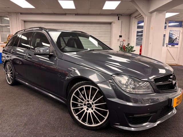 2013 C CLASS 6.3 C63 V8 AMG ESTATE 5DR PETROL SPDS MCT EURO 5 457... photo