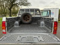 USED 2011 11 TOYOTA HILUX 2.5 D-4D HL2 4WD 4dr NO VAT|4X4|TOWBAR|2KEYS