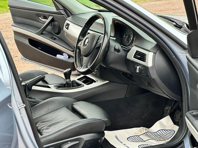 2012 BMW 3 SERIES - Photo 10