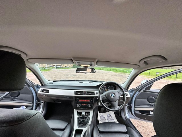 2012 BMW 3 SERIES - Photo 7