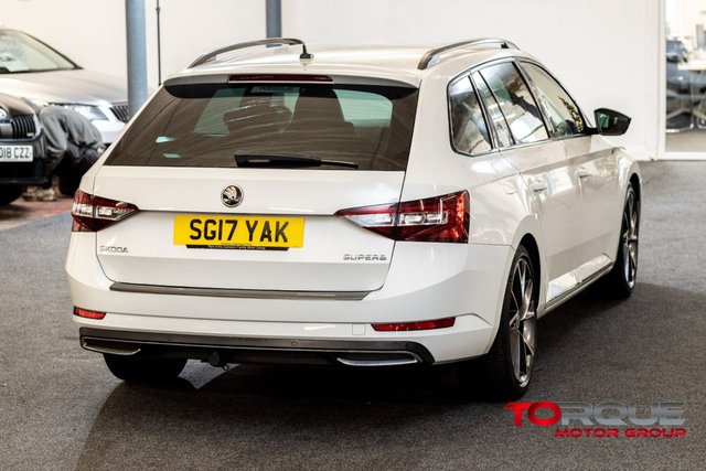 2017 SKODA SUPERB 2.0 TDI SportLine Estate 5dr Diesel DSG Auto 6Spd Euro 6 (s/s) (190 ps) - Photo 5