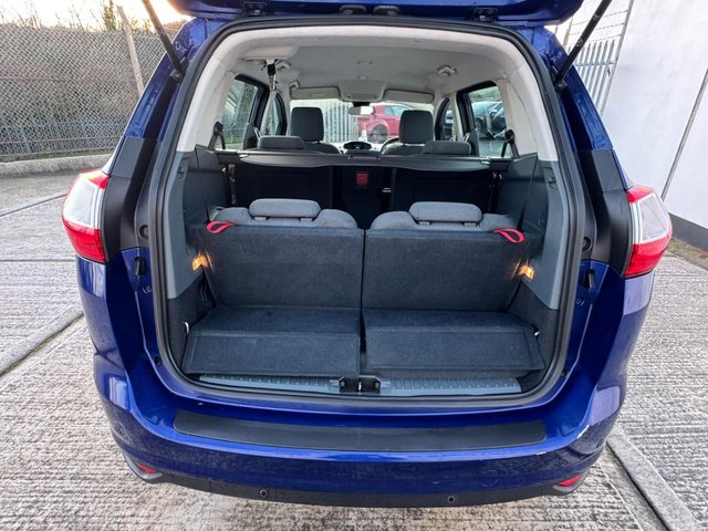 2014 Ford Grand C-Max 1.6L Zetec 5dr - Photo 5