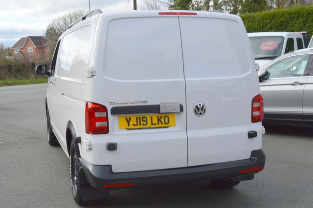2019 VOLKSWAGEN TRANSPORTER - Photo 9