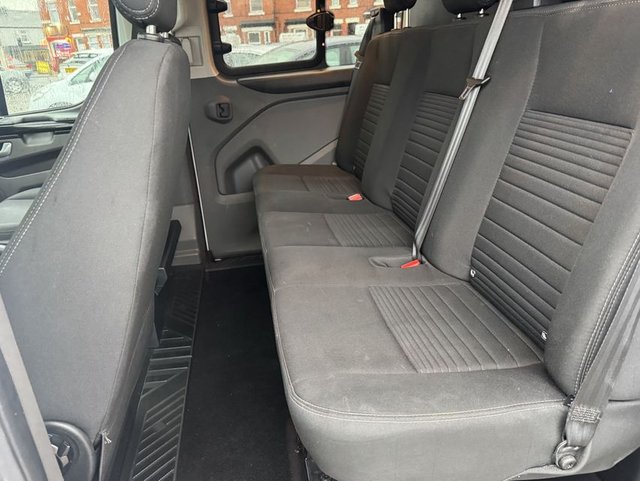 2022 Ford Transit Custom 2L Limited 5dr - Photo 5