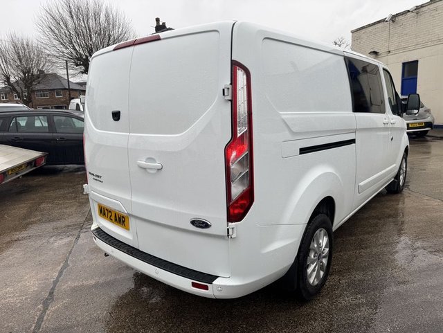 2022 Ford Transit Custom 2L Limited 5dr - Photo 7