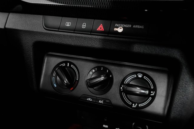 2016 Skoda Fabia 1.2L Monte Carlo 5dr - Photo 11