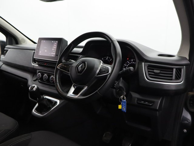 2023 Renault Trafic 2L Sport 5dr - Photo 12