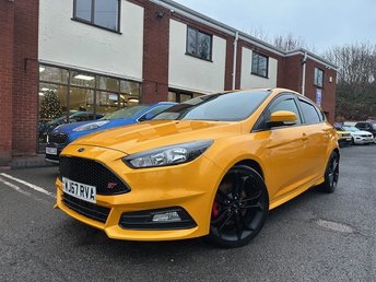 2017 FORD FOCUS