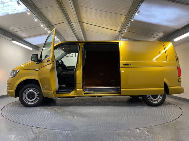 2019 Volkswagen Transporter 2L Startline 5dr - Photo 3
