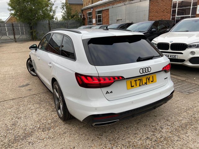 2021 AUDI A4 AVANT 2.0 TDI 40 Black Edition S Tronic quattro Euro 6 (s/s) 5dr - Photo 4