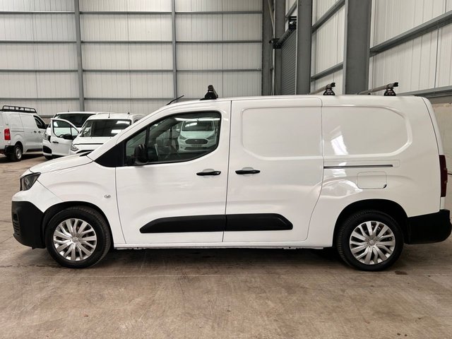 2020 PEUGEOT PARTNER - Photo 8
