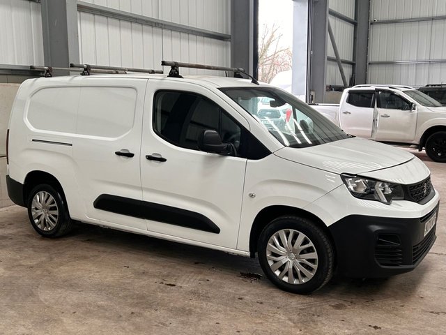 View our PEUGEOT PARTNER
