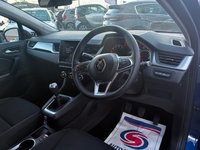 USED 2021 21 RENAULT CAPTUR 1.0 TCe Iconic SUV 5dr Petrol Manual Euro 6 (s/s) (90 ps) FULL SERVICE HISTORY* SAT NAV* PARKING SENSORS* CRUISE CONTROL* ELECTRIC HANDBRAKE* 6 SPEED* AIR CON* AUTO START / STOP* LANE ASSIST* BLUETOOTH PHONE AND AUDIO* DAB