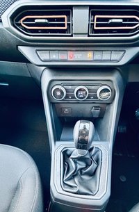 USED 2024 73 DACIA SANDERO STEPWAY 1.0 TCe Journey Hatchback 5dr Petrol CVT Euro 6 (s/s) (90 ps) One Owner From New