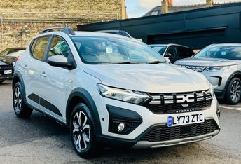View our DACIA SANDERO STEPWAY