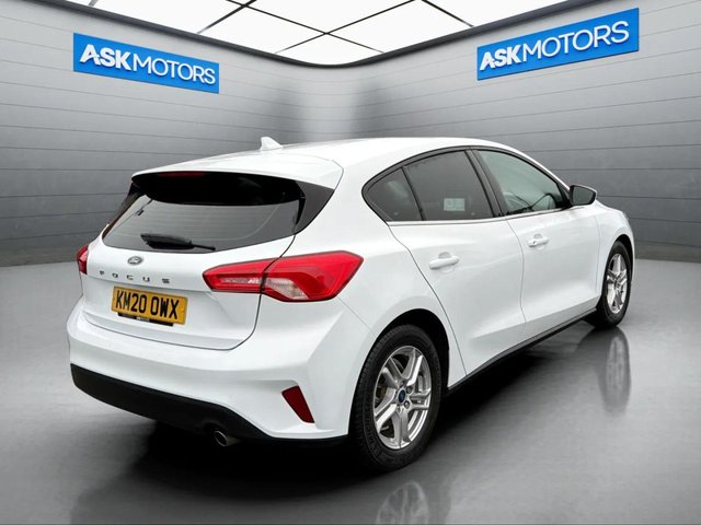 2020 FORD FOCUS - Photo 4