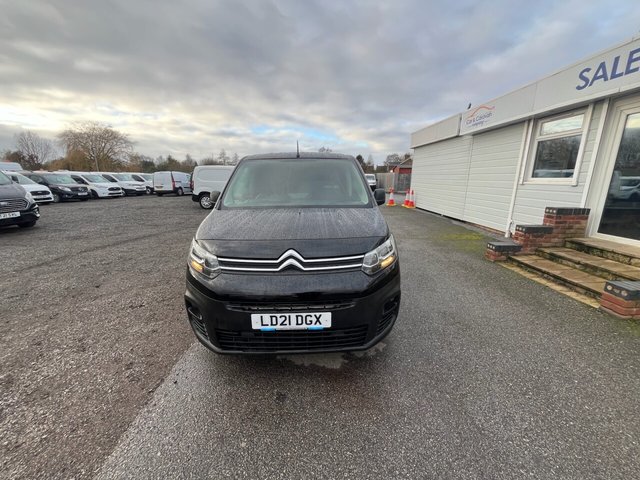 View our CITROEN BERLINGO