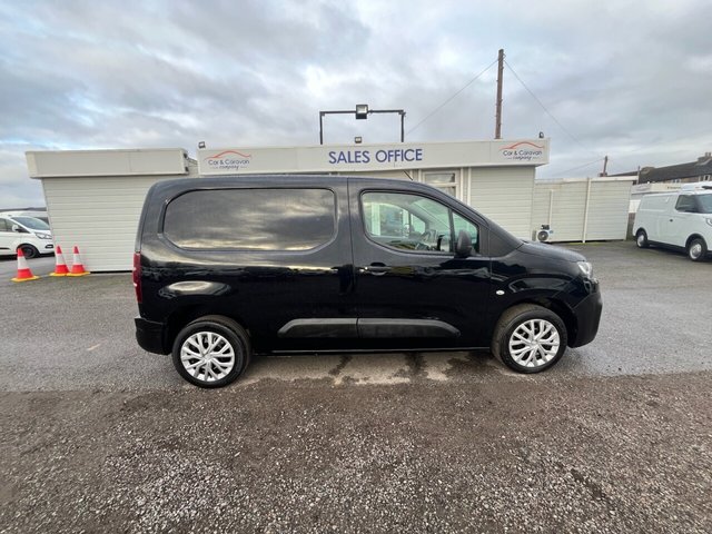 2021 Citroen Berlingo 1.5L Enterprise M 5dr - Photo 4