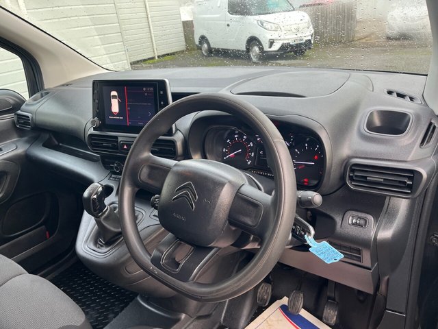 2021 Citroen Berlingo 1.5L Enterprise M 5dr - Photo 11