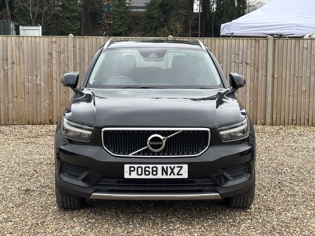 2018 VOLVO XC40 - Photo 8