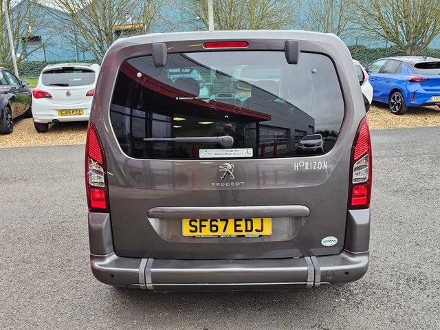 2018 PEUGEOT PARTNER TEPEE - Photo 8