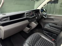 USED 2021 21 VOLKSWAGEN TRANSPORTER 2.0 BiTDI T32 Highline Kombi Double Cab 5dr Diesel DSG 4Motion SWB Euro 6 (s/s) (204 ps) 