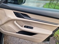 USED 2022 72 PORSCHE TAYCAN Performance Plus 93.4kWh 4S Cross Turismo 5dr Electric Auto 4WD (11kW Charger) (571 ps) 8.9% APR FINANCE RATES