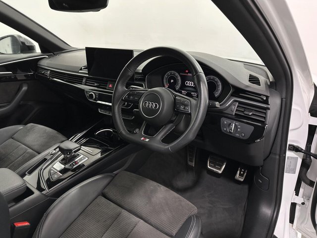 2020 Audi A4 - Photo 10