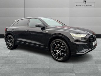 2020 AUDI Q8