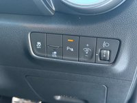 USED 2021 71 HYUNDAI KONA 64kWh Premium SUV 5dr Electric Auto (10.5kW Charger) (204 ps) *CHARGE FROM 0-80% IN 50 MINS*