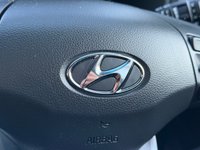 USED 2021 71 HYUNDAI KONA 64kWh Premium SUV 5dr Electric Auto (10.5kW Charger) (204 ps) *CHARGE FROM 0-80% IN 50 MINS*