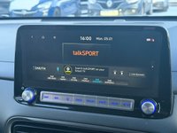 USED 2021 71 HYUNDAI KONA 64kWh Premium SUV 5dr Electric Auto (10.5kW Charger) (204 ps) *CHARGE FROM 0-80% IN 50 MINS*