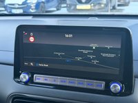 USED 2021 71 HYUNDAI KONA 64kWh Premium SUV 5dr Electric Auto (10.5kW Charger) (204 ps) *CHARGE FROM 0-80% IN 50 MINS*