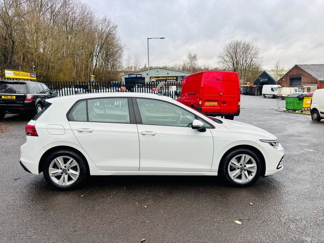 2020 VOLKSWAGEN GOLF 2020 1.5 eTSI MHEV Life Hatchback 5dr Petrol Hybrid DSG Euro 6 (s/s) (150 ps) - Photo 5