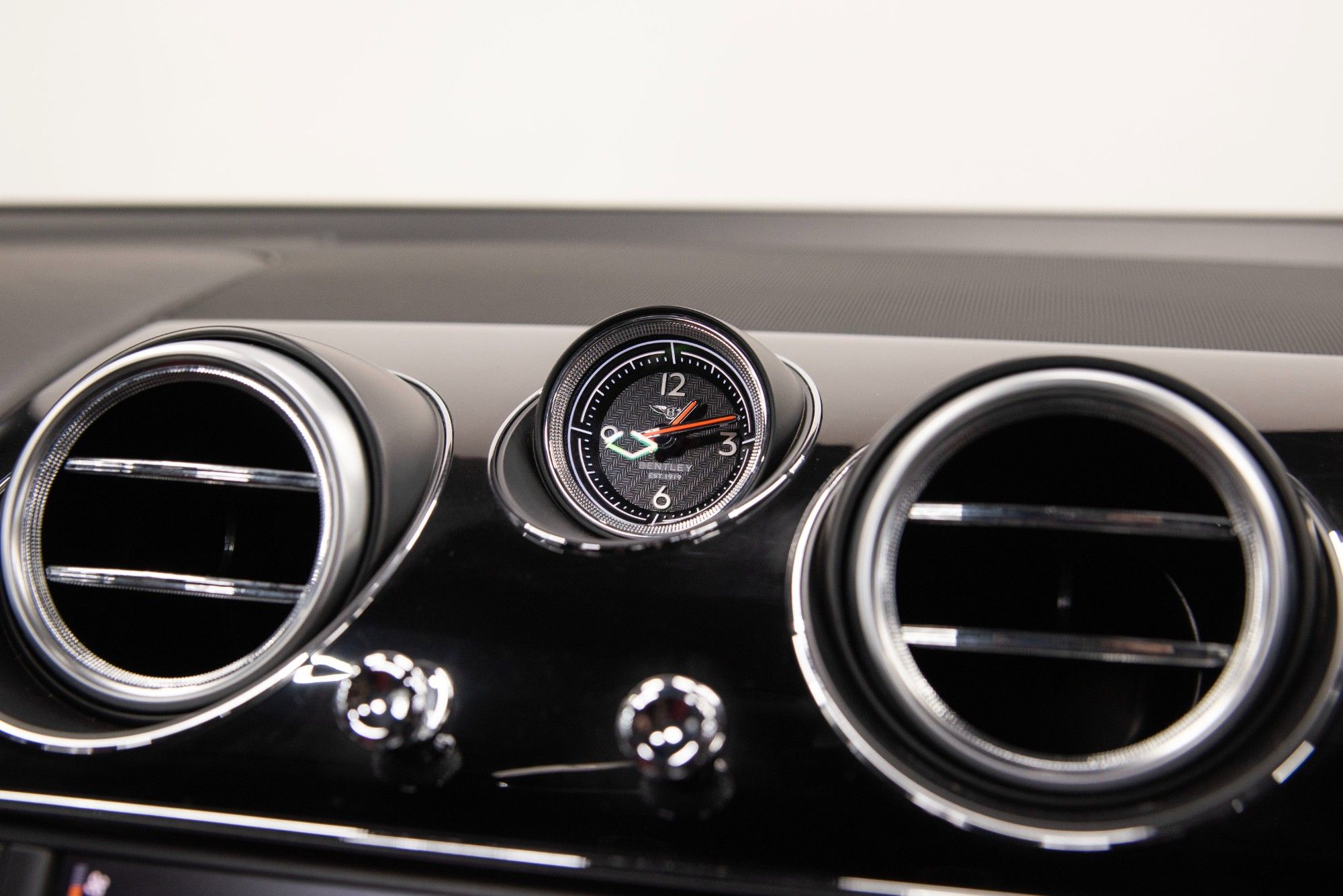 USED 2017 67 BENTLEY BENTAYGA 6.0 W12 SUV  