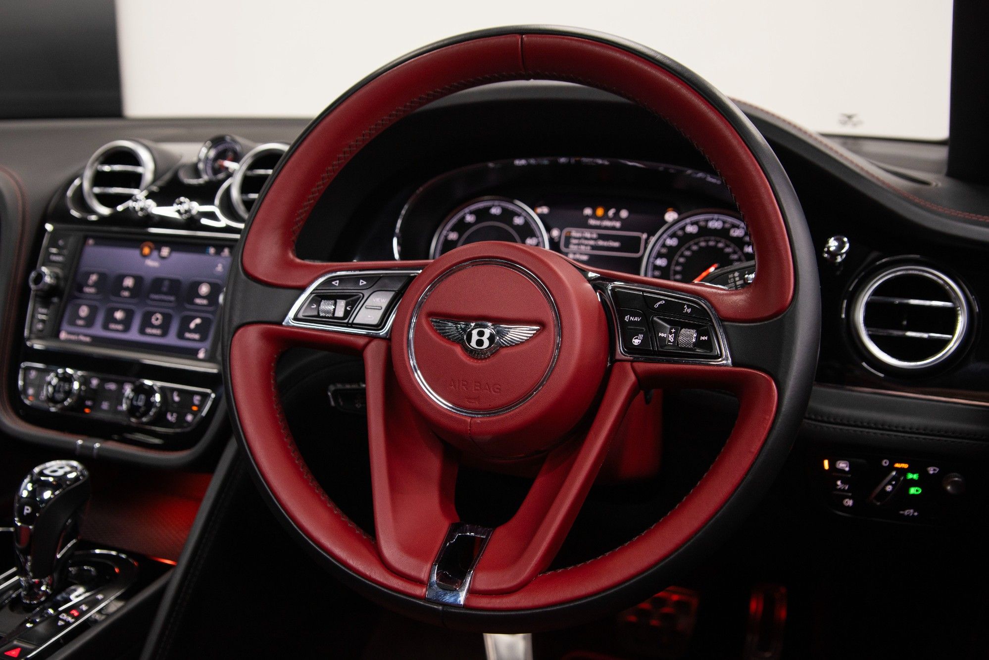 USED 2017 67 BENTLEY BENTAYGA 6.0 W12 SUV  
