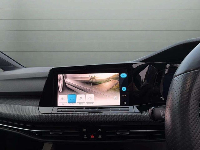 View our VOLKSWAGEN GOLF