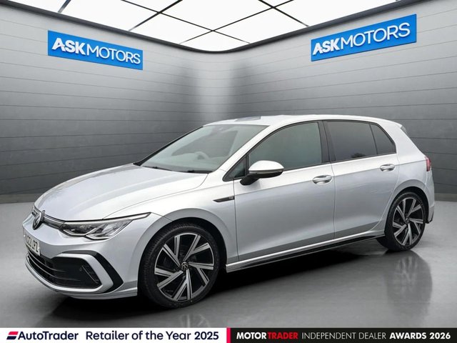 View our Volkswagen Golf 1.5 eTSI MHEV R-Line Hatchback 5dr Petrol Hybrid DSG Euro 6 (s/s) (130 ps) 1 REG KEEPER SERVICE HISTORY SPARE KEY
