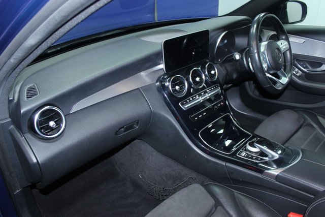 2019 Mercedes-Benz C-CLASS - Photo 7